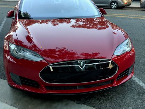Used 2016 Tesla Model S 70D image 12