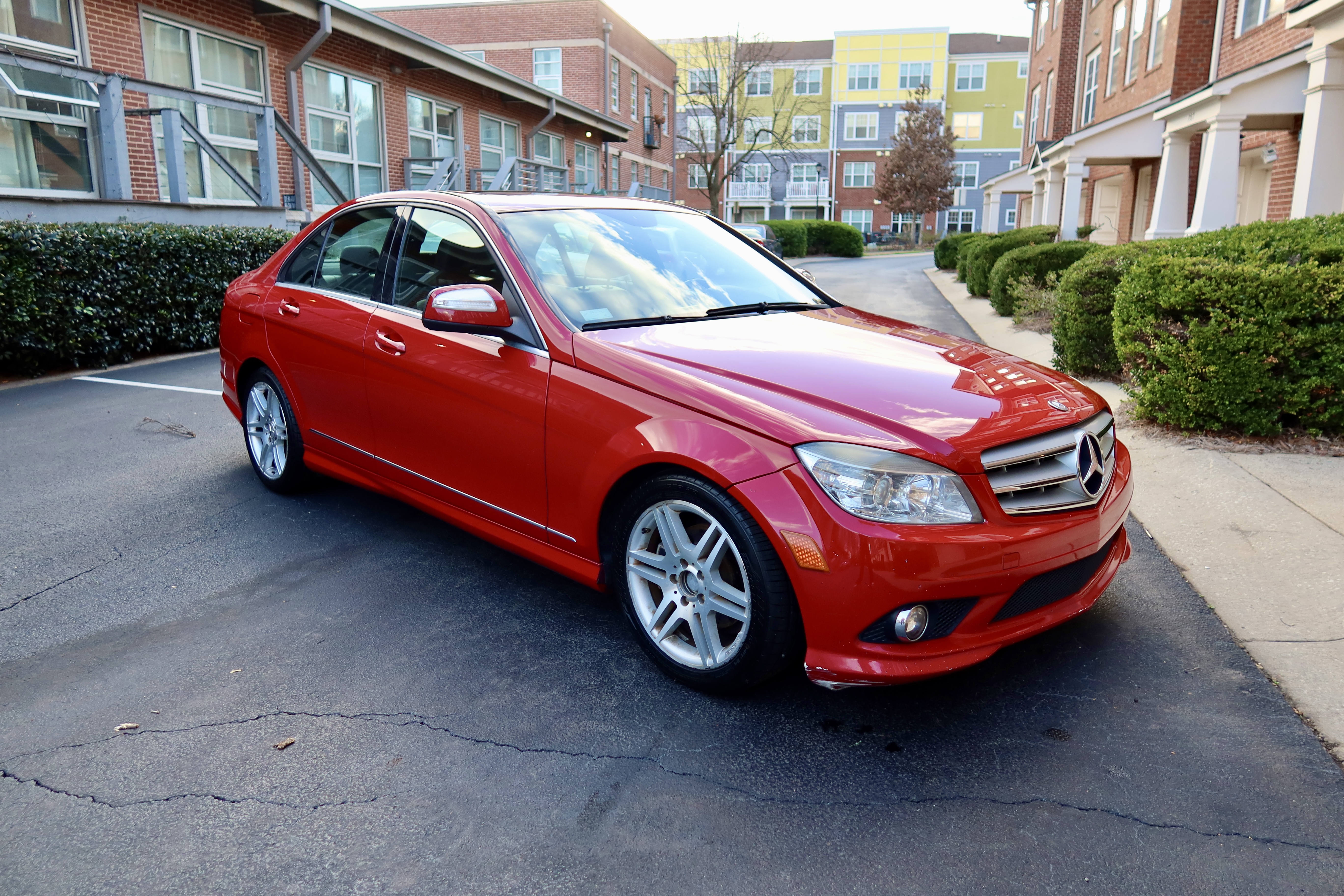 Used 2008 Mercedes-Benz C 300 Sedan image 4
