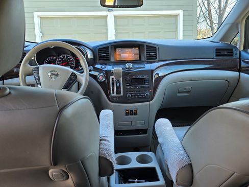 Used 2012 Nissan Quest SL image 16