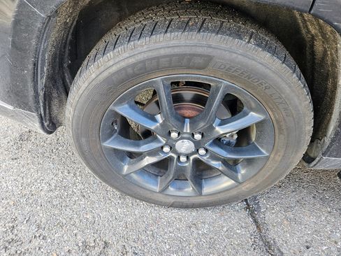 Used 2014 Jeep Grand Cherokee Summit image 11