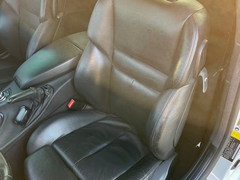 Used 2010 BMW M6 Coupe image 31