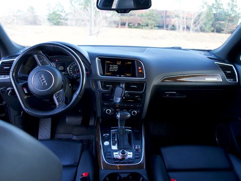 Used 2016 Audi Q5 3.0T Premium Plus image 29