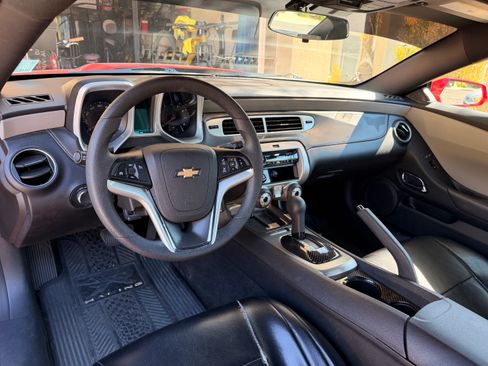 Used 2015 Chevrolet Camaro LS RWD image 16