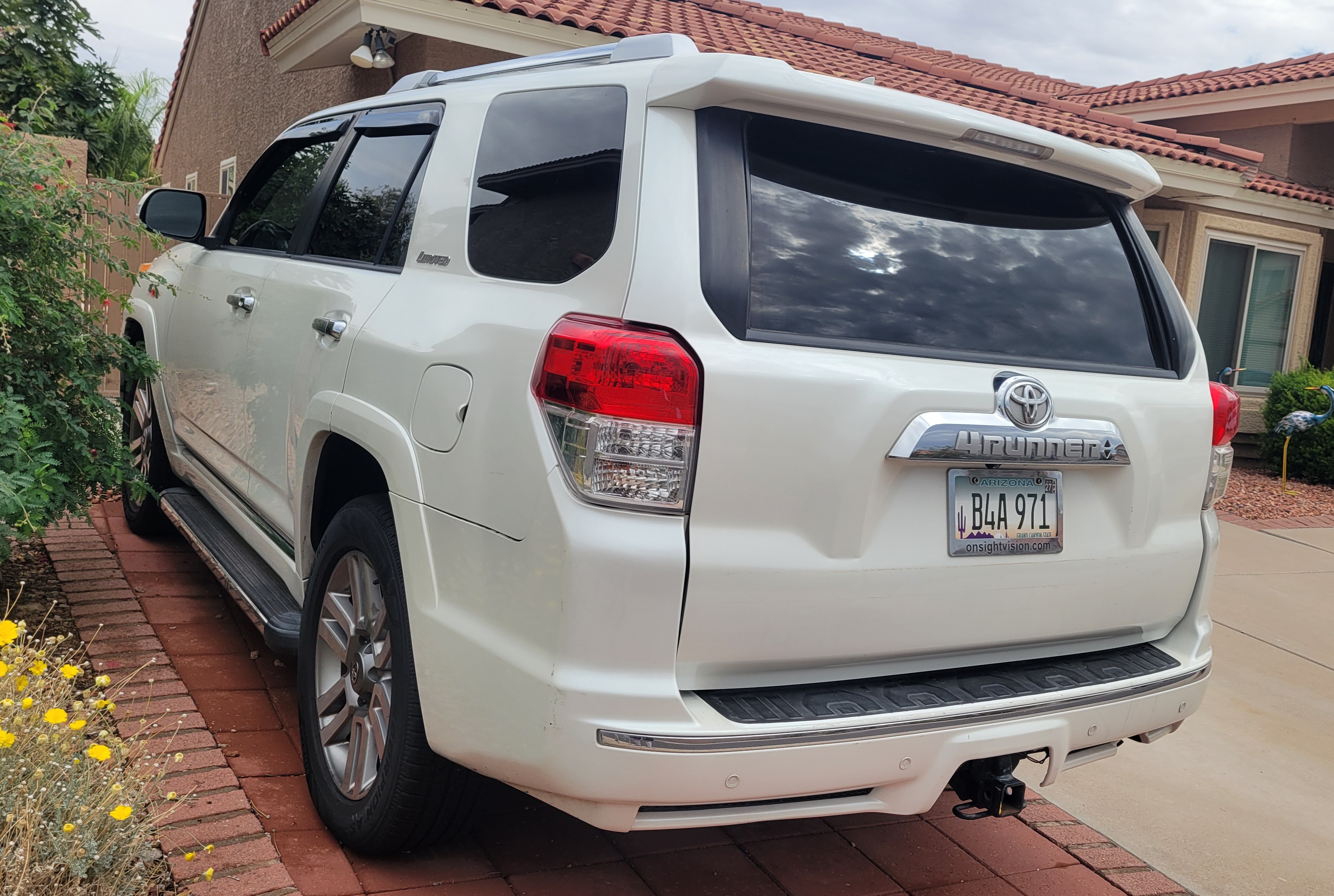 Used 2012 Toyota 4Runner Limited AWD/4WD image 24