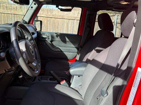 Used 2014 Jeep Wrangler Unlimited Sport w/ Quick Order Package 23S image 9