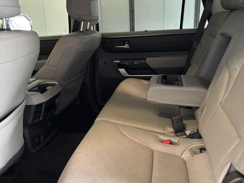 Used 2024 Toyota Sequoia Limited image 8