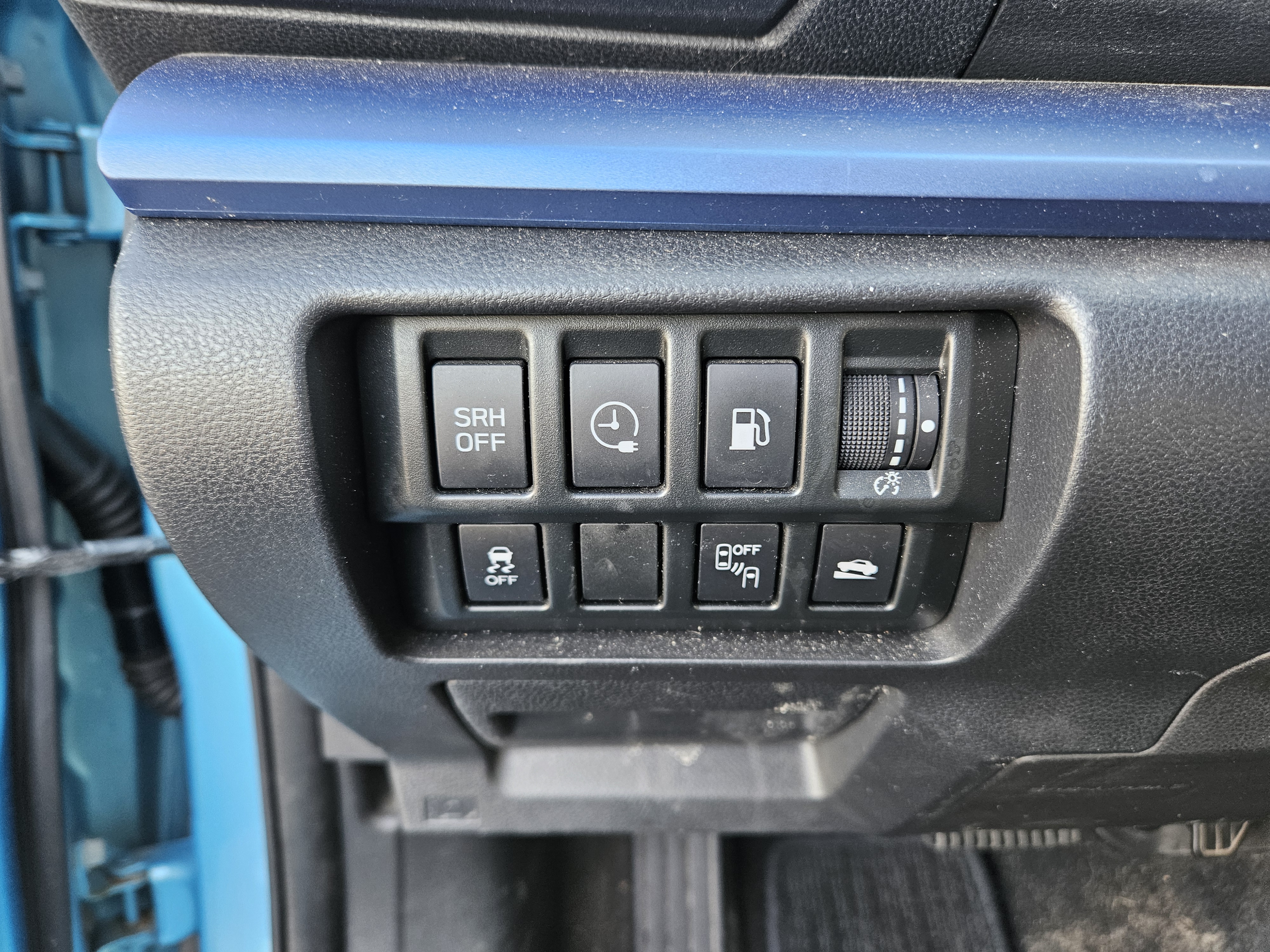 Used 2019 Subaru Crosstrek Hybrid AWD/4WD image 14
