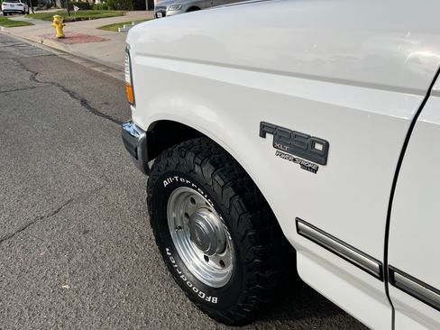 Used 1996 Ford F250 2WD Crew Cab image 5