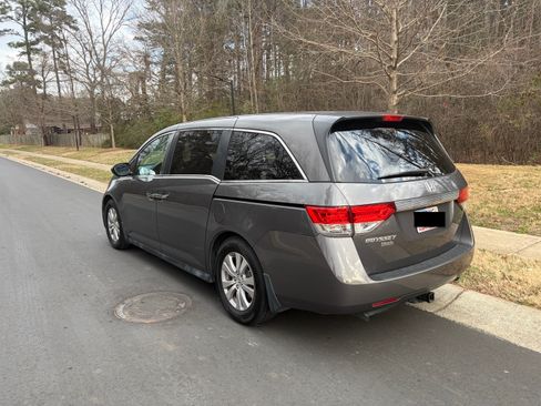 Used 2015 Honda Odyssey EX image 11