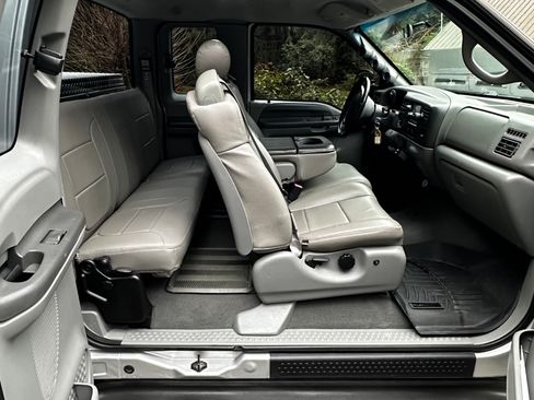 Used 2002 Ford F350 4x4 SuperCab Super Duty image 11