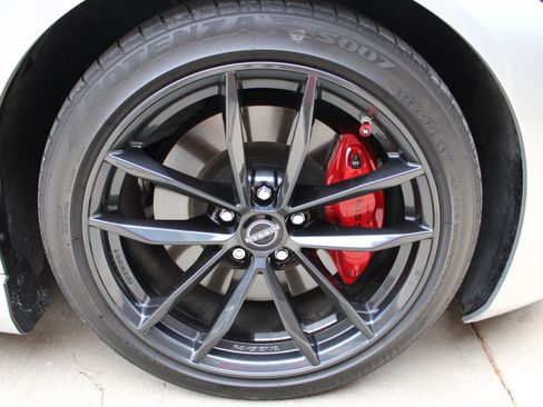 Used 2023 Nissan Z w/ Floor Mat Package (L93) image 12