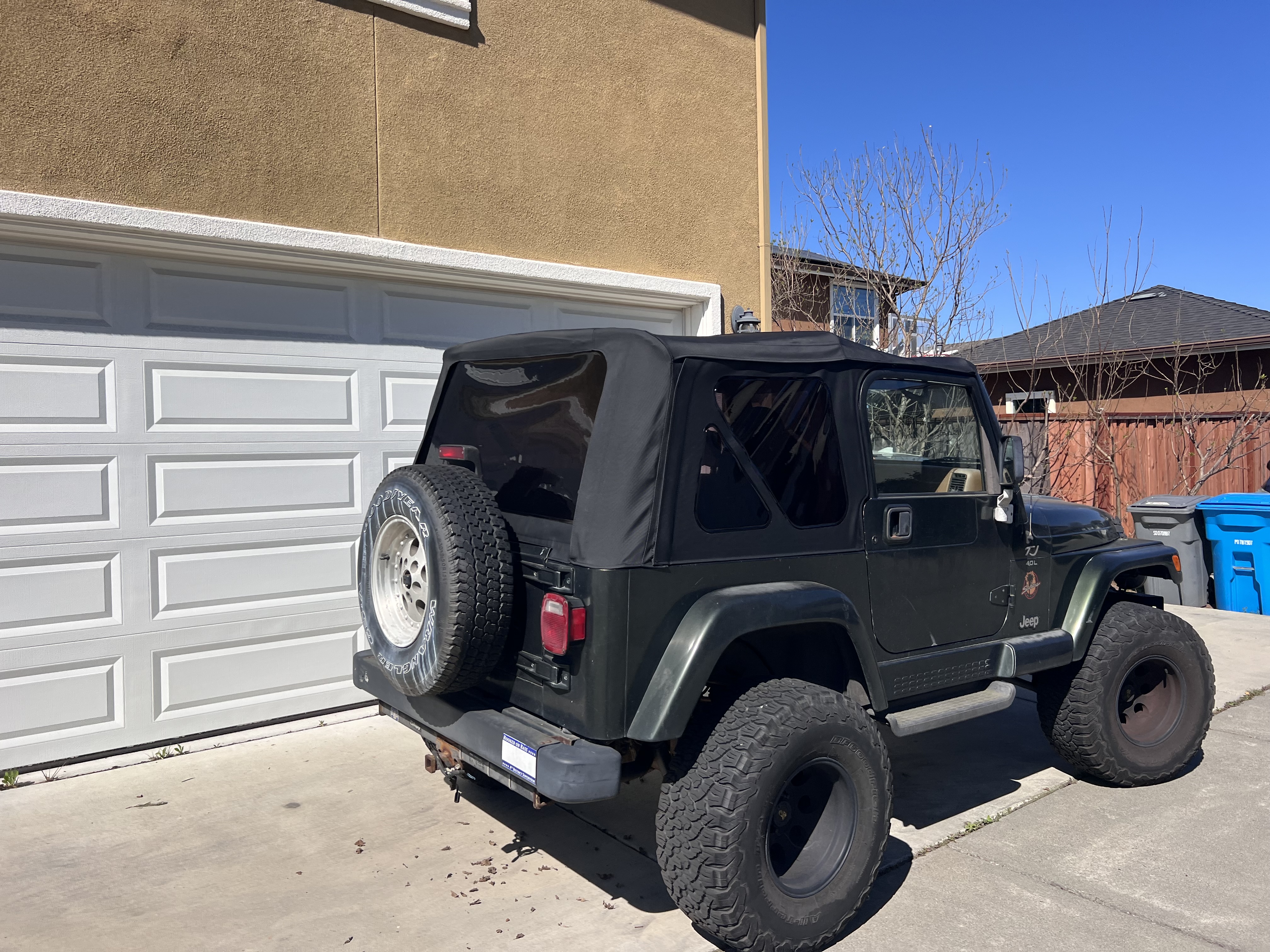 Used 1998 Jeep Wrangler Sahara AWD/4WD image 27