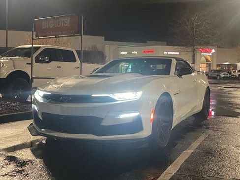 Used 2022 Chevrolet Camaro SS w/ Redline Edition RWD image 6