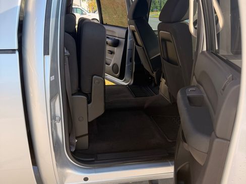 Used 2014 Chevrolet Silverado 2500 LT w/ Interior Plus Package RWD image 9