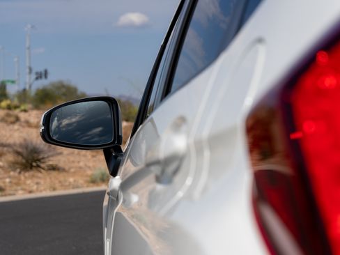 Used 2015 Honda Fit EX image 17