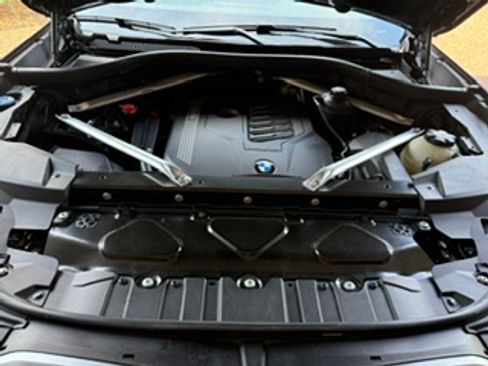 Used 2020 BMW X6 xDrive40i w/ M Sport Package AWD/4WD image 6