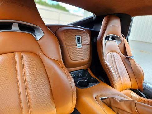 Used 2014 SRT Viper GTS w/ GTS Laguna Interior Package image 29