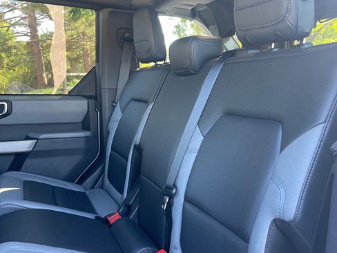 Used 2022 Ford Bronco Black Diamond image 21