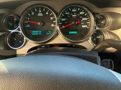 Used 2011 GMC Sierra 1500 SLE w/ Power Tech Package image 10