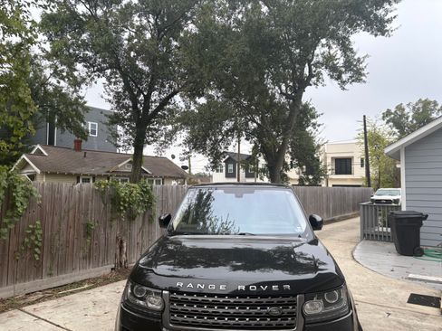 Used 2016 Land Rover Range Rover Sport Utility 4D image 2