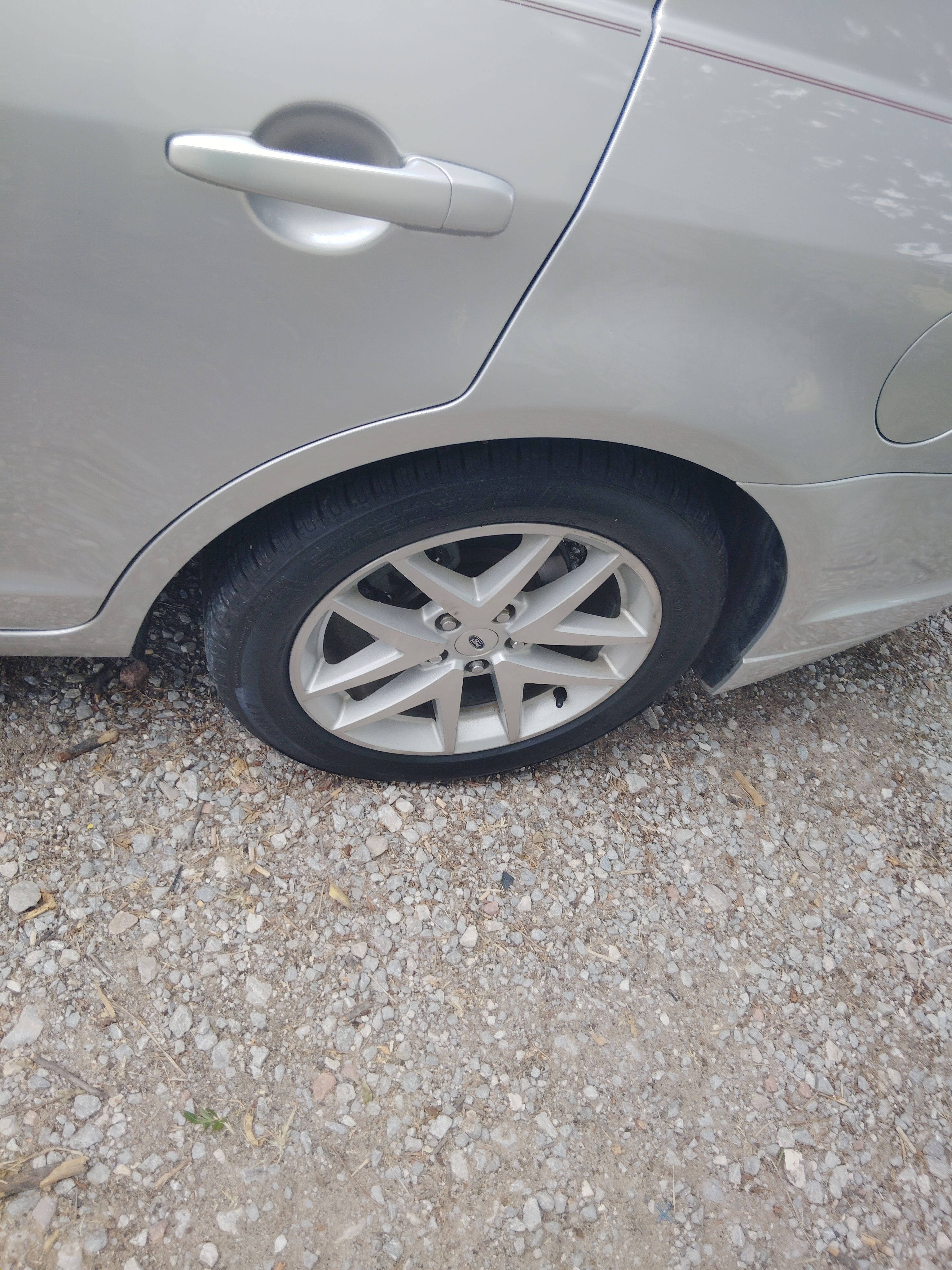 Used 2012 Ford Fusion SEL FWD image 17