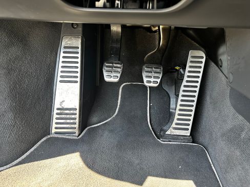 Used 2010 Audi R8 V8 AWD/4WD image 24