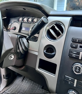 Used 2010 Ford F150 XLT RWD image 13
