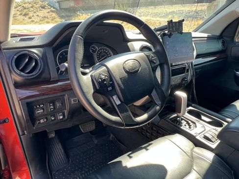 Used 2017 Toyota Tundra Limited image 21