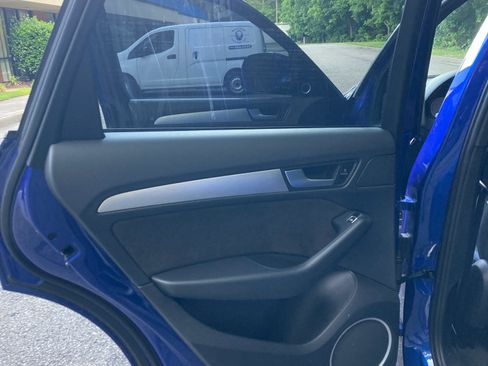 Used 2015 Audi SQ5 Premium Plus w/ Technology Package image 8