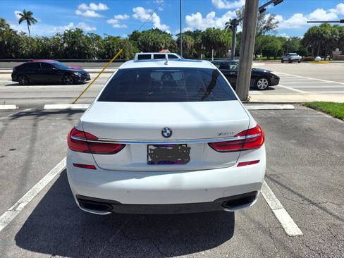 Used 2018 BMW 750i RWD image 4