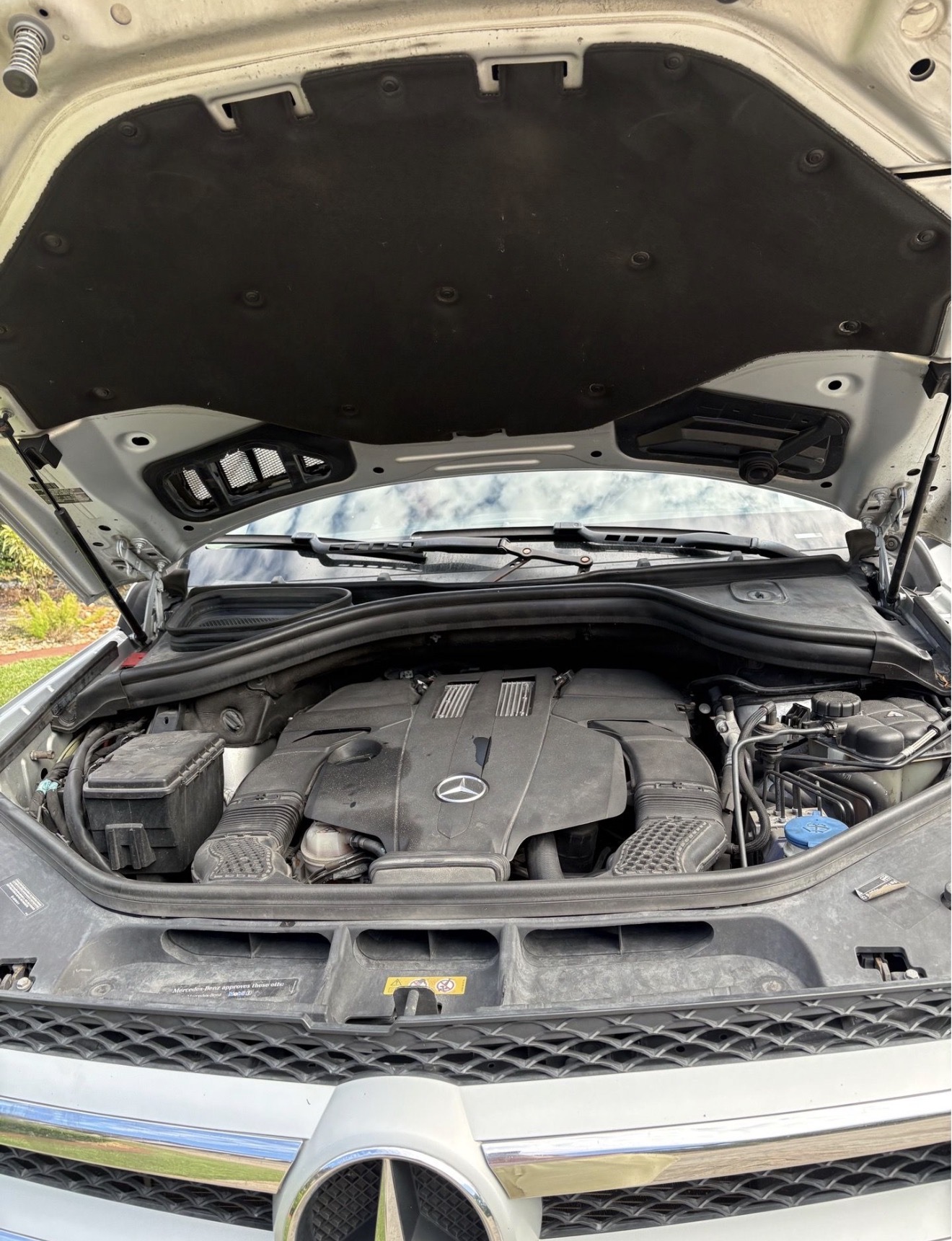 Used 2015 Mercedes-Benz GL 450 4MATIC image 11