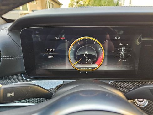 Used 2019 Mercedes-Benz E 63 AMG S image 8