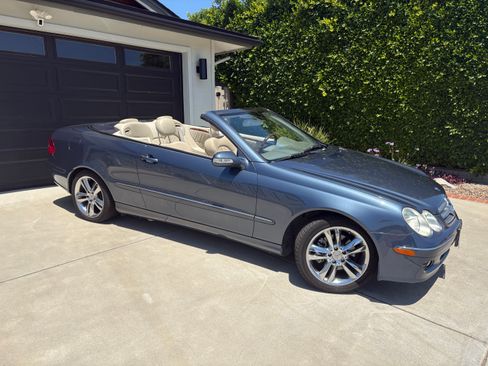Used 2007 Mercedes-Benz CLK 350 Cabriolet image 1