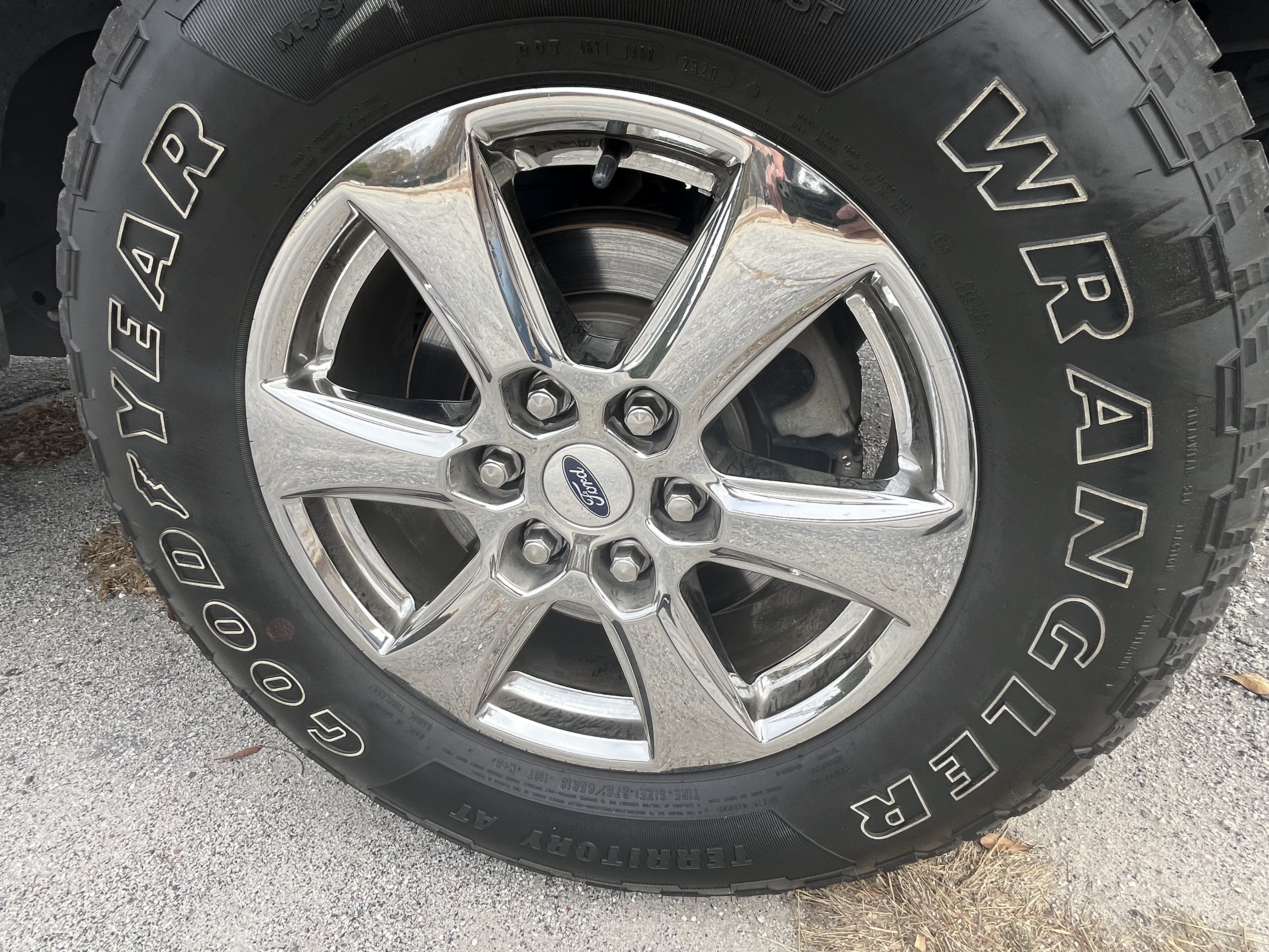Used 2015 Ford F150 XL w/ Equipment Group 101A Mid RWD image 17