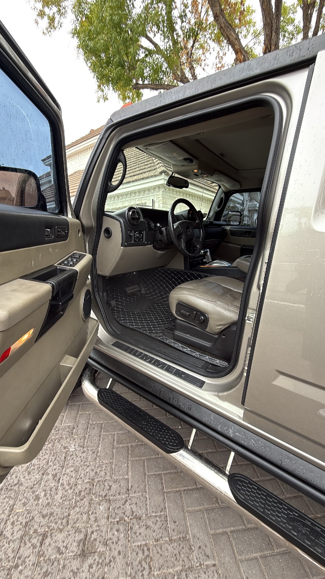 Used 2005 HUMMER H2 w/ Preferred Equipment Group AWD/4WD image 10