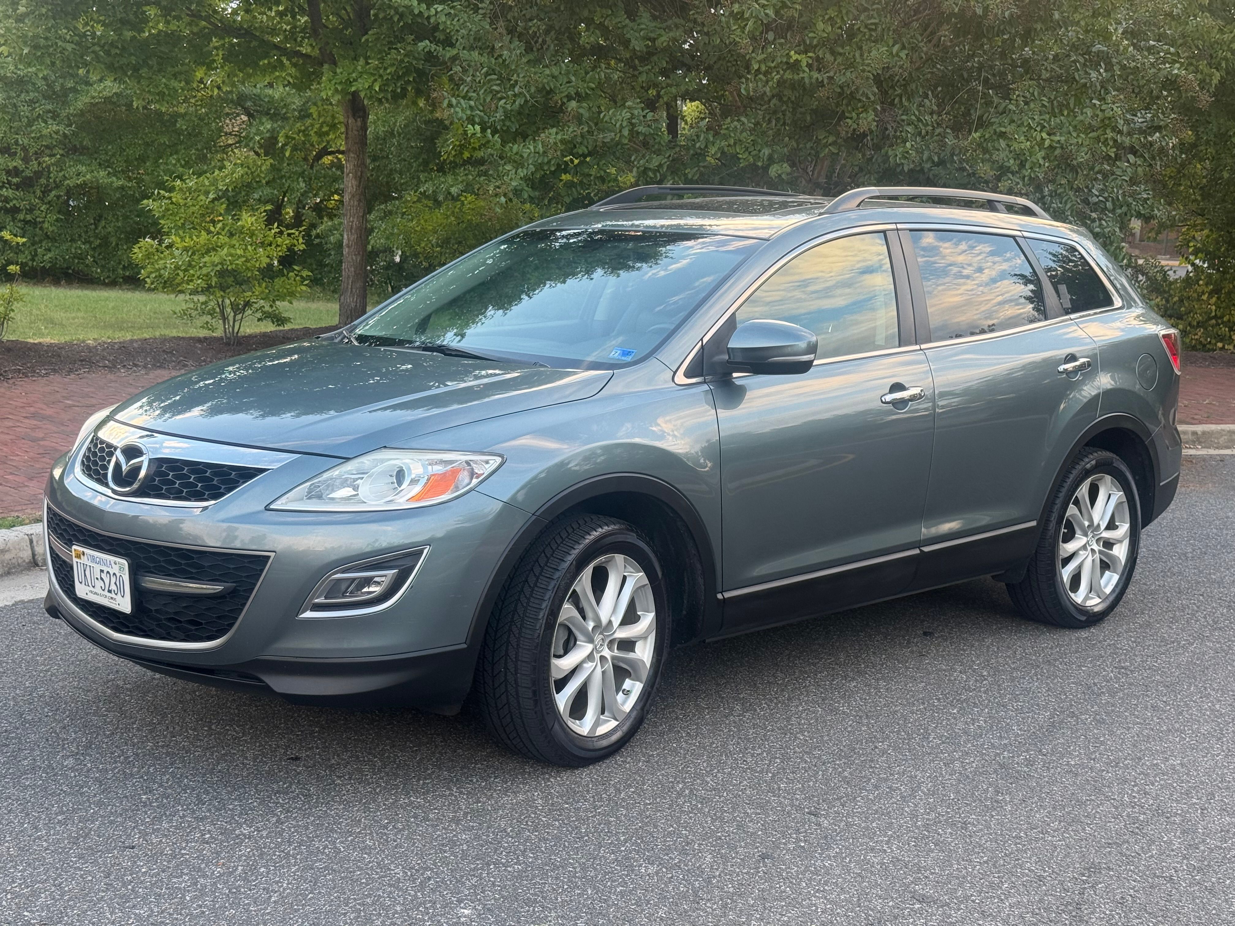 Used 2012 MAZDA CX-9 Grand Touring w/ Moonroof & Bose Audio Pkg FWD image 6