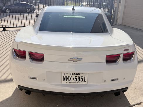 Used 2010 Chevrolet Camaro LT w/ RS Package image 5