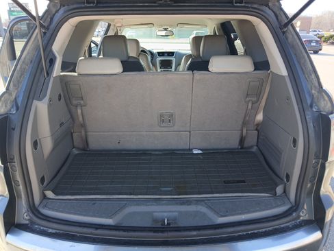 Used 2014 GMC Acadia SLT AWD/4WD image 6