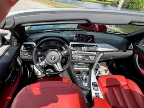 Used 2015 BMW M4 Convertible 2D image 6