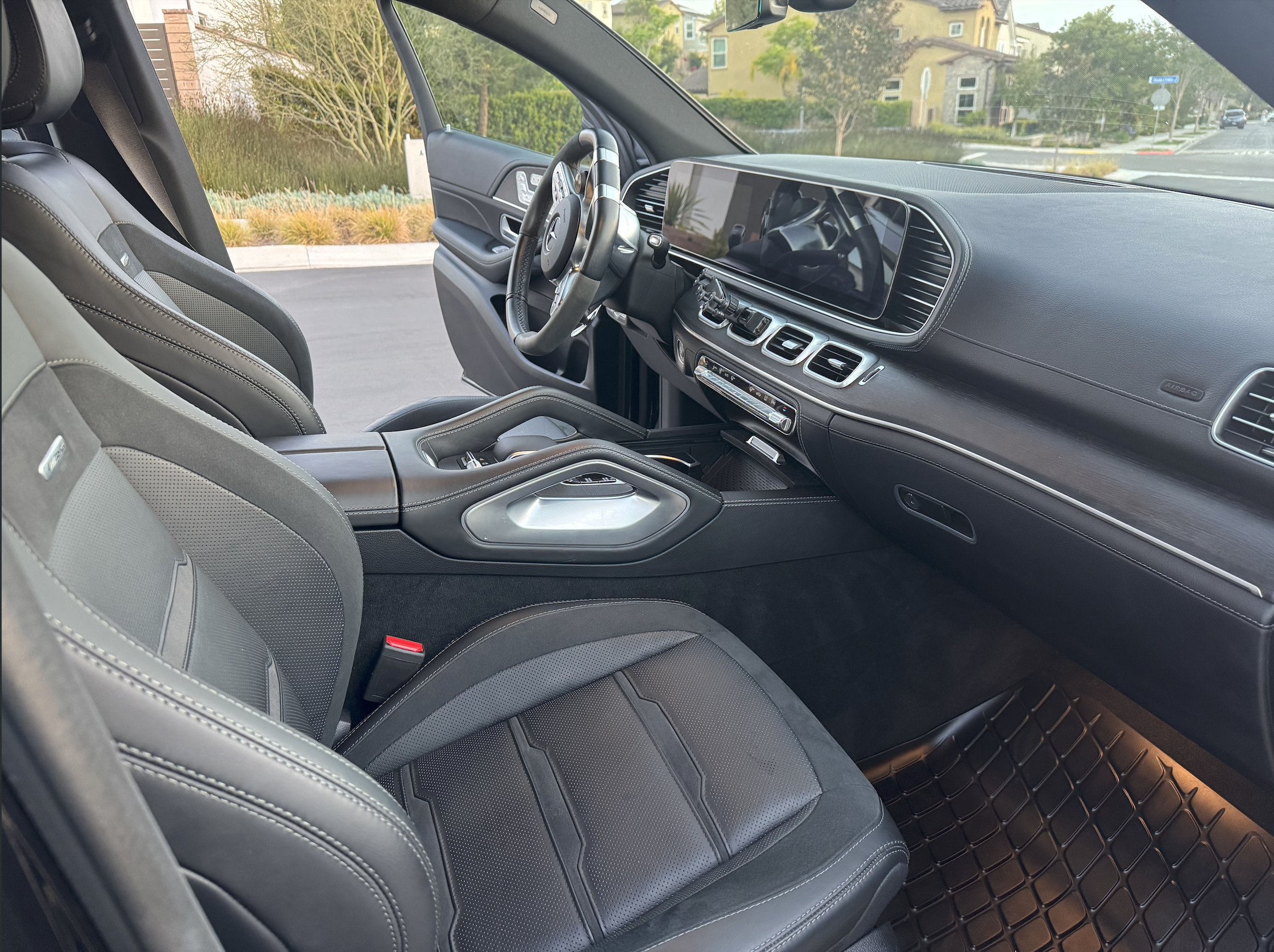 Used 2023 Mercedes-Benz GLE 53 AMG 4MATIC Coupe image 13