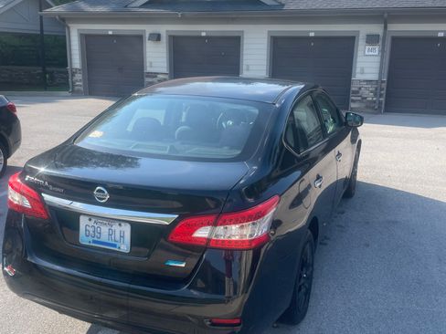 Used 2014 Nissan Sentra S FWD image 2