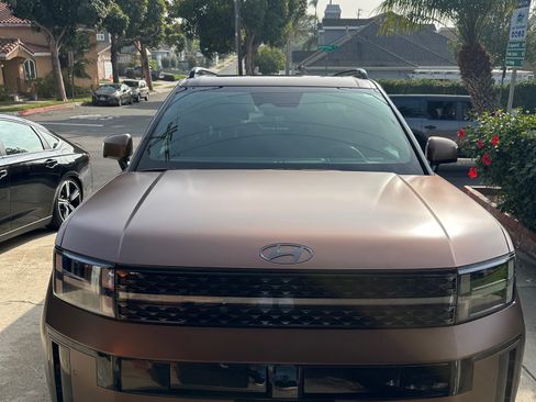 Used 2025 Hyundai Santa Fe Calligraphy image 4