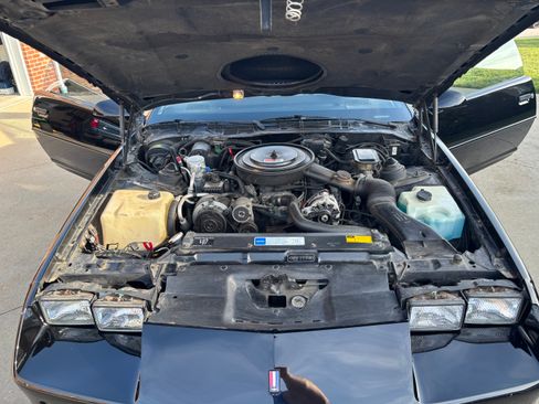 Used 1992 Chevrolet Camaro RS RWD image 11