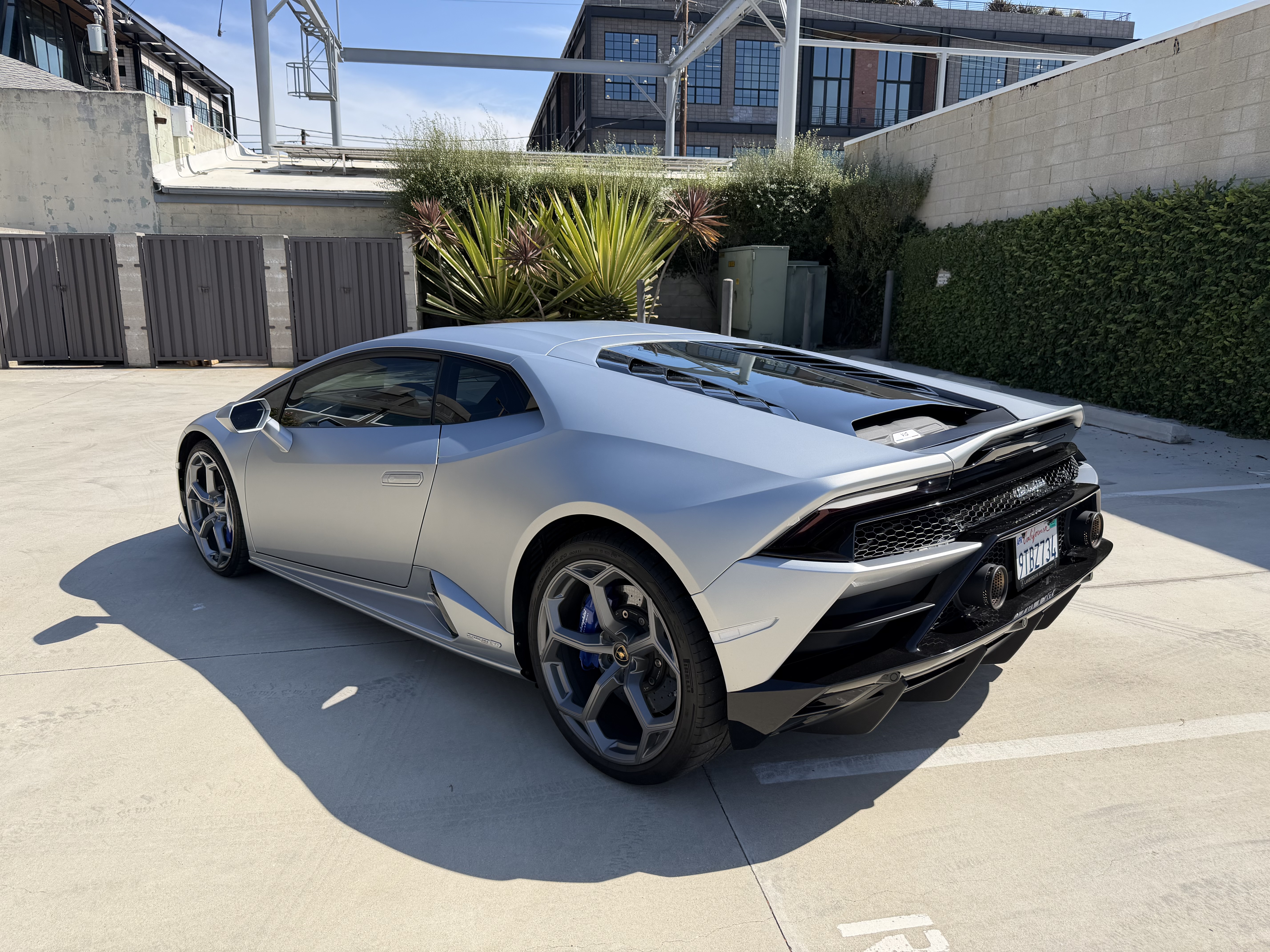 Used 2020 Lamborghini Huracan EVO AWD/4WD image 9