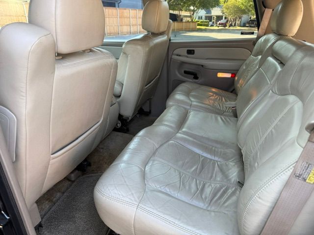 Used 2002 Chevrolet Tahoe LT AWD/4WD image 22