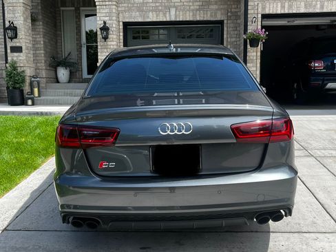 Used 2017 Audi S6 Premium Plus w/ S6 Sport Package AWD/4WD image 2