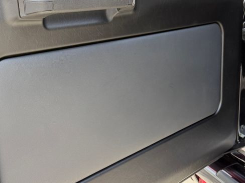 Used 2017 Mercedes-Benz G 550 image 16