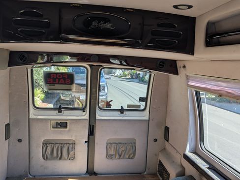 Used 2002 Dodge B1500 image 20