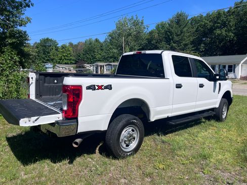 Used 2019 Ford F250 XL w/ Power Equipment Group AWD/4WD image 5