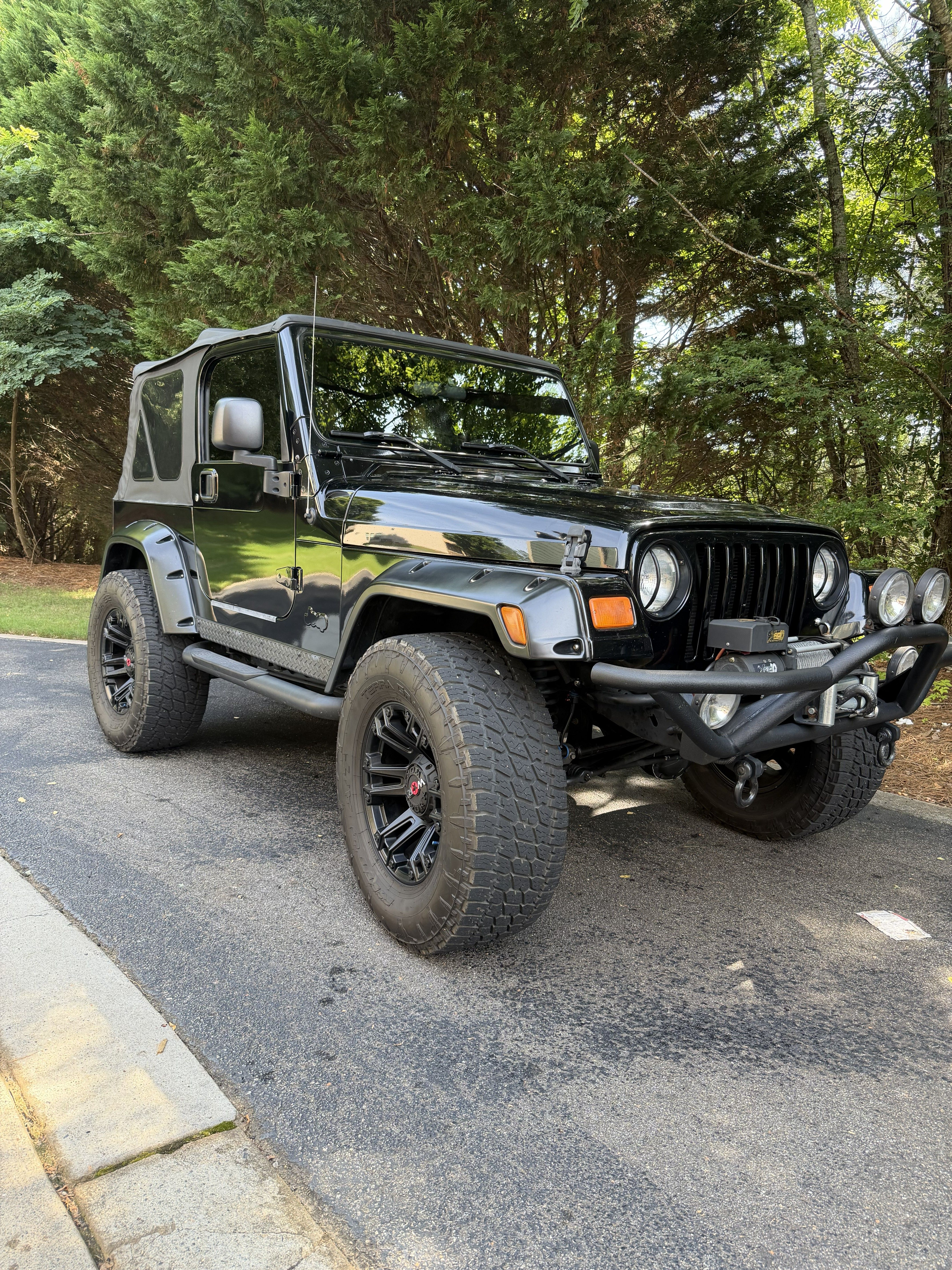Used 2006 Jeep Wrangler X w/ Premium Audio Group AWD/4WD image 13
